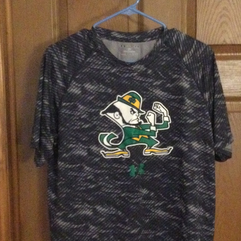 4/$15 Notre Dame Under Armour loose fit performance tee